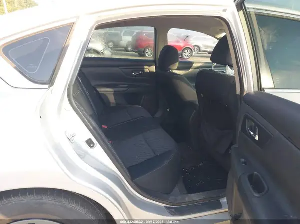 1N4AL3AP3GN389499 2016 NISSAN ALTIMA - Image 8