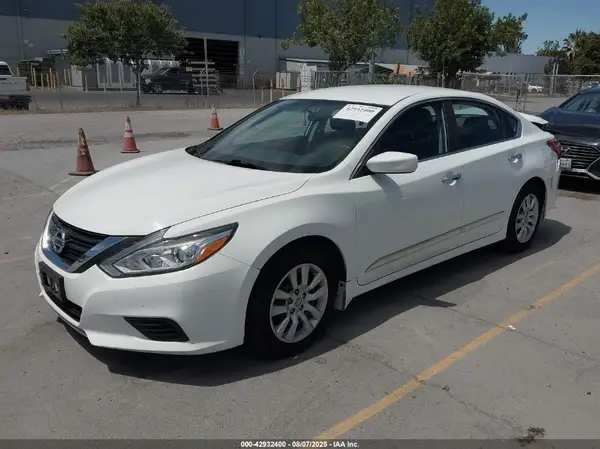 1N4AL3AP3GN393620 2016 NISSAN ALTIMA - Image 2