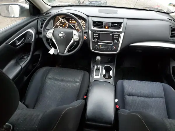 1N4AL3AP3HC109013 2017 NISSAN ALTIMA - Image 8
