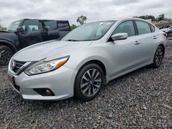 1N4AL3AP3HC110615 2017 NISSAN ALTIMA - Image 1