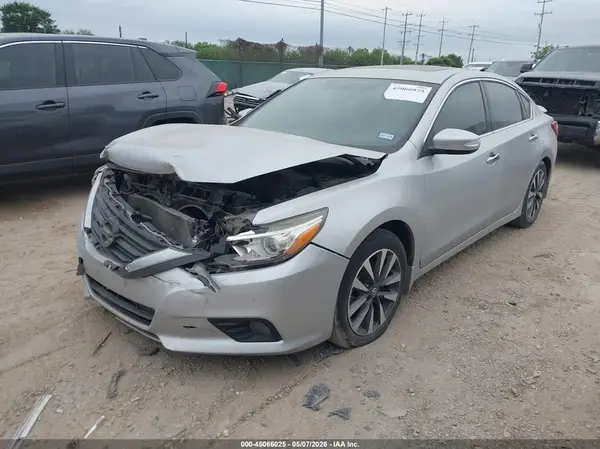 1N4AL3AP3HC113191 2017 NISSAN ALTIMA - Image 2