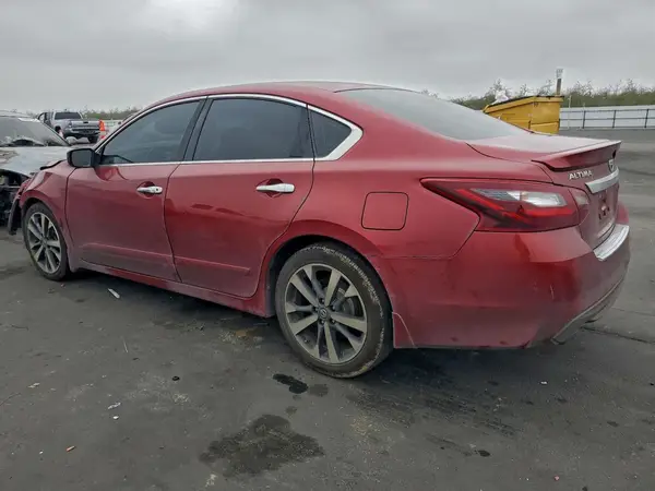 1N4AL3AP3HC114910 2017 NISSAN ALTIMA - Image 2