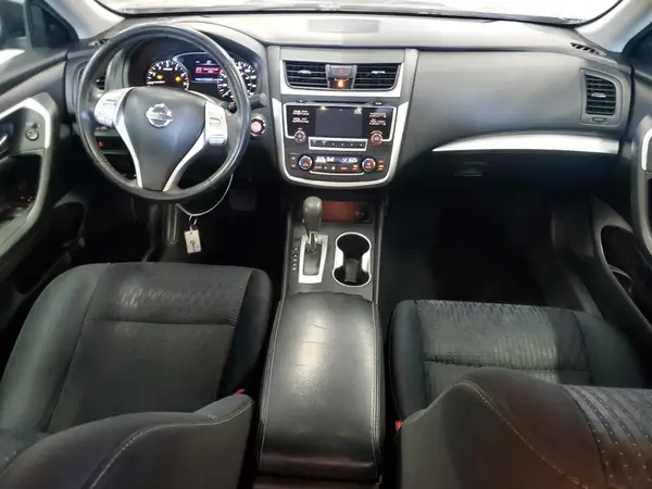 1N4AL3AP3HC117368 2017 NISSAN ALTIMA - Image 8
