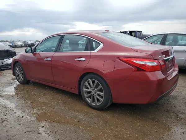1N4AL3AP3HC117466 2017 NISSAN ALTIMA - Image 2