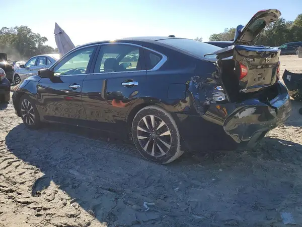 1N4AL3AP3HC120206 2017 NISSAN ALTIMA - Image 2