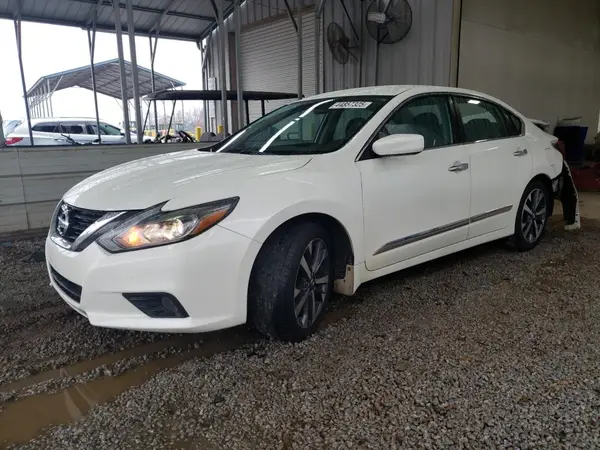 1N4AL3AP3HC121498 2017 NISSAN ALTIMA - Image 1