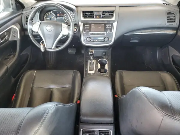 1N4AL3AP3HC121615 2017 NISSAN ALTIMA - Image 8