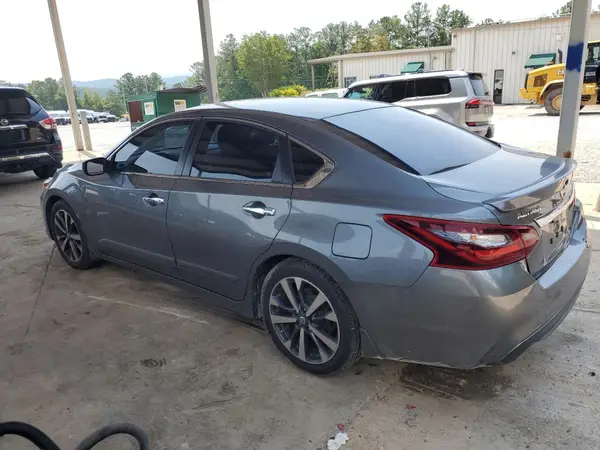 1N4AL3AP3HC123137 2017 NISSAN ALTIMA - Image 2