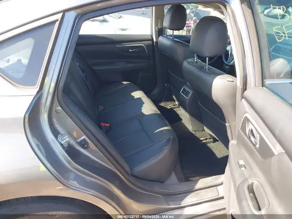 1N4AL3AP3HC124126 2017 NISSAN ALTIMA - Image 8