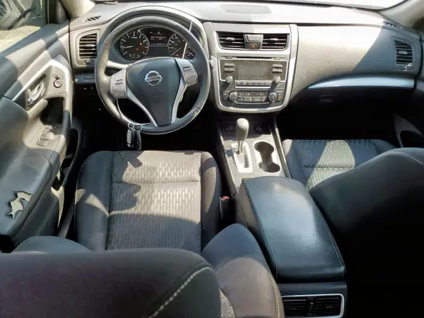 1N4AL3AP3HC127303 2017 NISSAN ALTIMA - Image 8