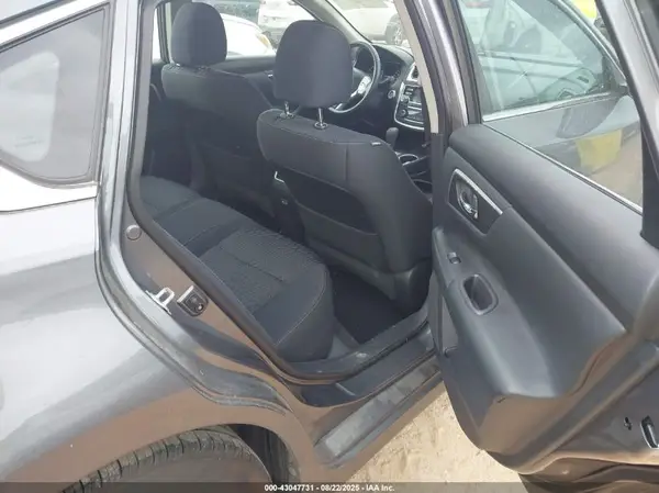 1N4AL3AP3HC128354 2017 NISSAN ALTIMA - Image 8