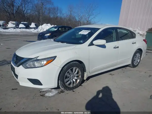 1N4AL3AP3HC128693 2017 NISSAN ALTIMA - Image 2