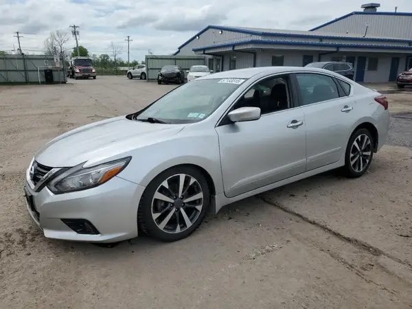 1N4AL3AP3HC130122 2017 NISSAN ALTIMA - Image 1