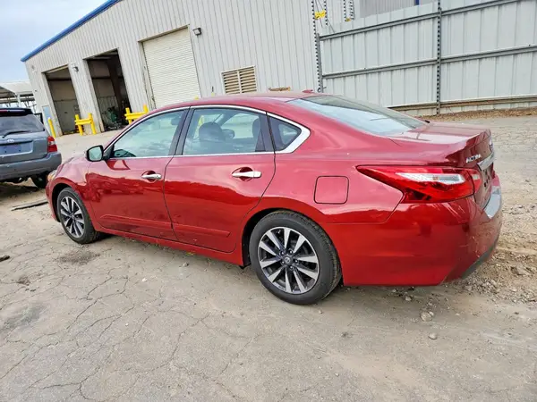 1N4AL3AP3HC130833 2017 NISSAN ALTIMA - Image 2