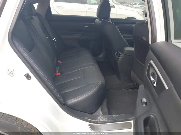 1N4AL3AP3HC133568 2017 NISSAN ALTIMA - Image 8