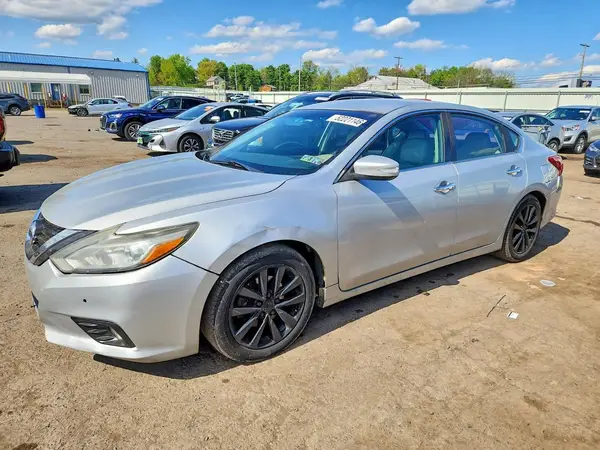 1N4AL3AP3HC135949 2017 NISSAN ALTIMA - Image 1