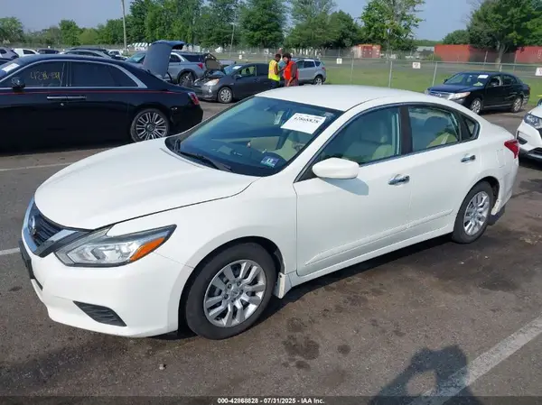 1N4AL3AP3HC136356 2017 NISSAN ALTIMA - Image 2