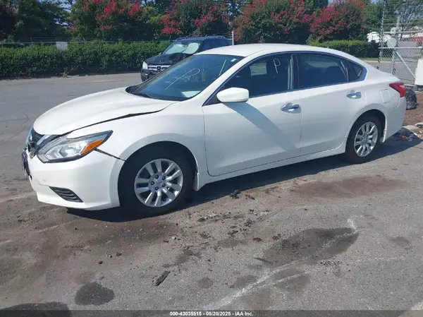 1N4AL3AP3HC138205 2017 NISSAN ALTIMA - Image 2