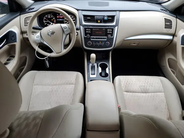 1N4AL3AP3HC138768 2017 NISSAN ALTIMA - Image 8