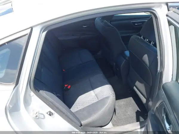 1N4AL3AP3HC139855 2017 NISSAN ALTIMA - Image 8