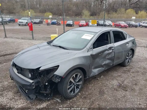 1N4AL3AP3HC141945 2017 NISSAN ALTIMA - Image 2