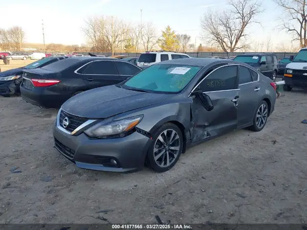 1N4AL3AP3HC144053 2017 NISSAN ALTIMA - Image 2