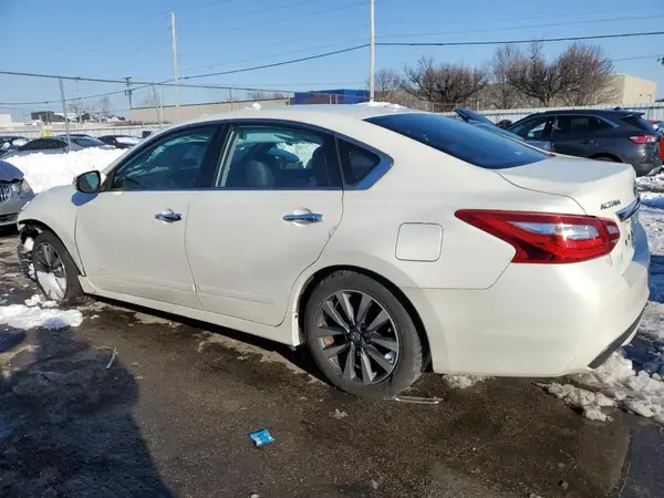 1N4AL3AP3HC145168 2017 NISSAN ALTIMA - Image 2