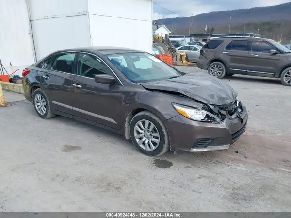 1N4AL3AP3HC146496 2017 NISSAN ALTIMA - Image 1