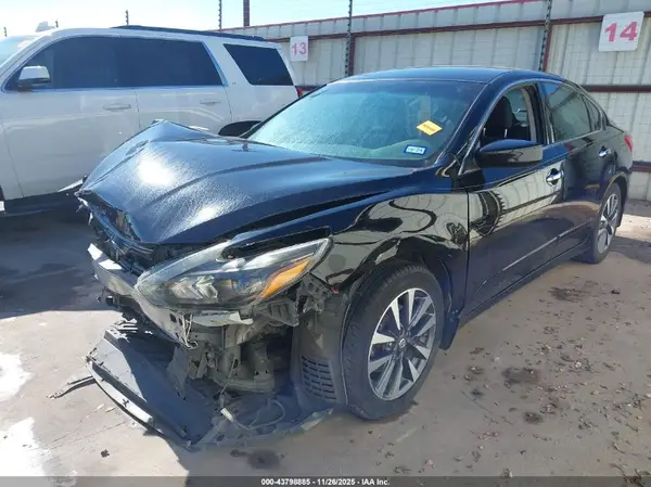1N4AL3AP3HC146661 2017 NISSAN ALTIMA - Image 2