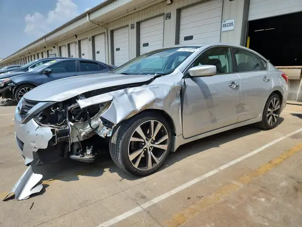 1N4AL3AP3HC148815 2017 NISSAN ALTIMA - Image 1