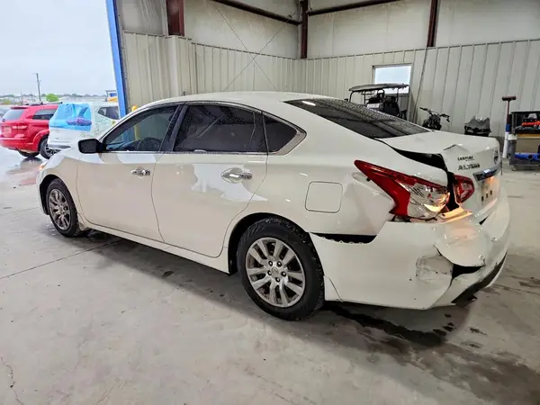 1N4AL3AP3HC149382 2017 NISSAN ALTIMA - Image 2