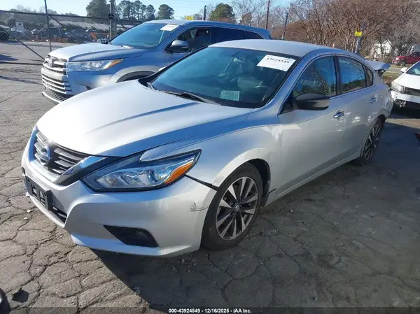 1N4AL3AP3HC151505 2017 NISSAN ALTIMA - Image 2