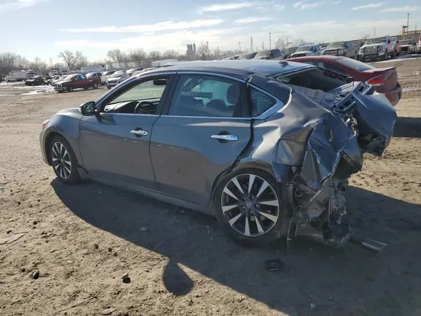 1N4AL3AP3HC152198 2017 NISSAN ALTIMA - Image 2