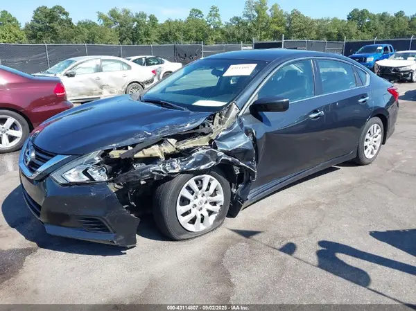 1N4AL3AP3HC154422 2017 NISSAN ALTIMA - Image 2