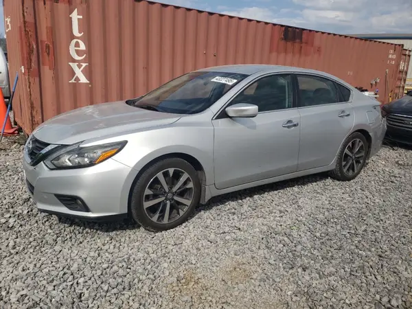 1N4AL3AP3HC155750 2017 NISSAN ALTIMA - Image 1