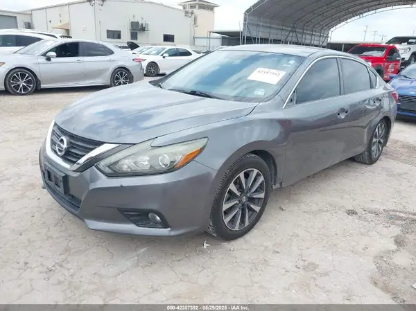 1N4AL3AP3HC156302 2017 NISSAN ALTIMA - Image 2