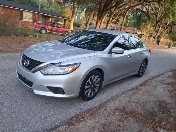 1N4AL3AP3HC159300 2017 NISSAN ALTIMA - Image 2