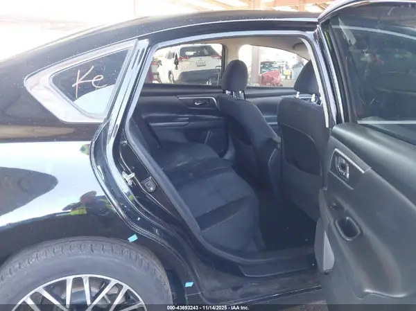 1N4AL3AP3HC164156 2017 NISSAN ALTIMA - Image 8