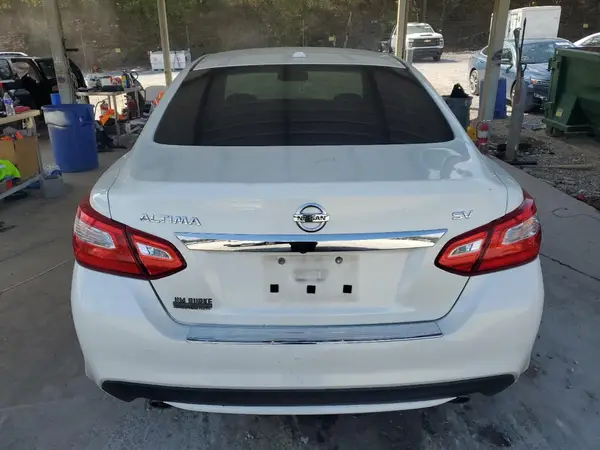1N4AL3AP3HC168403 2017 NISSAN ALTIMA - Image 8