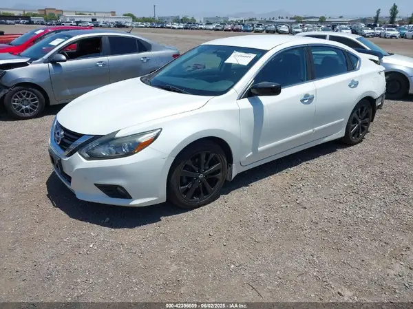 1N4AL3AP3HC169177 2017 NISSAN ALTIMA - Image 2