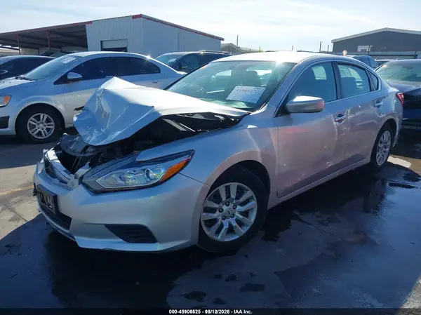 1N4AL3AP3HC173455 2017 NISSAN ALTIMA - Image 2