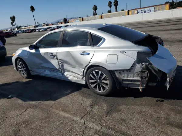 1N4AL3AP3HC175061 2017 NISSAN ALTIMA - Image 2