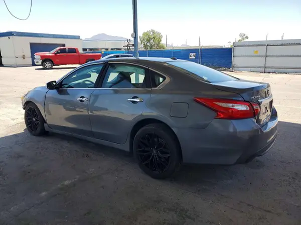 1N4AL3AP3HC175576 2017 NISSAN ALTIMA - Image 2
