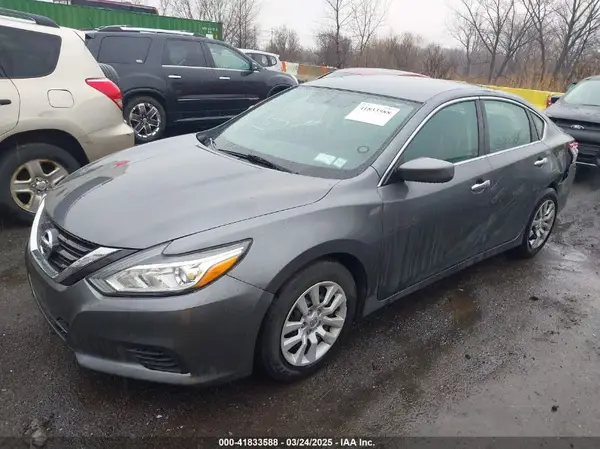 1N4AL3AP3HC175674 2017 NISSAN ALTIMA - Image 2