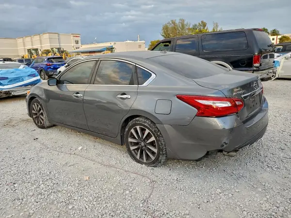 1N4AL3AP3HC180518 2017 NISSAN ALTIMA - Image 2