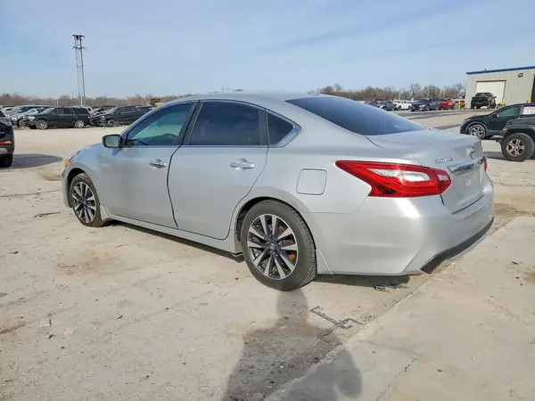 1N4AL3AP3HC183550 2017 NISSAN ALTIMA - Image 2