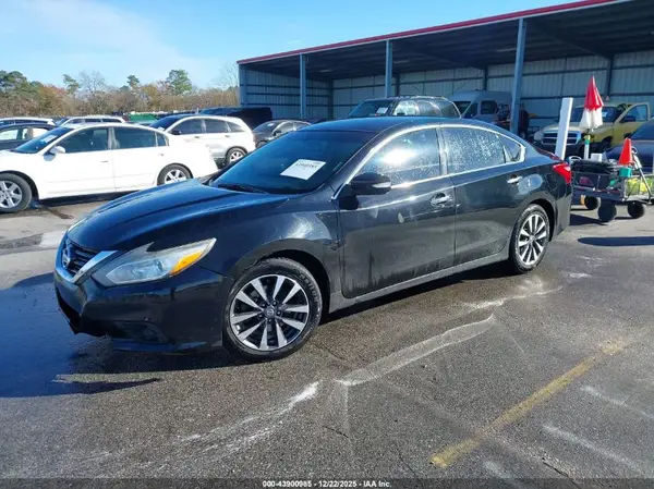 1N4AL3AP3HC184231 2017 NISSAN ALTIMA - Image 2