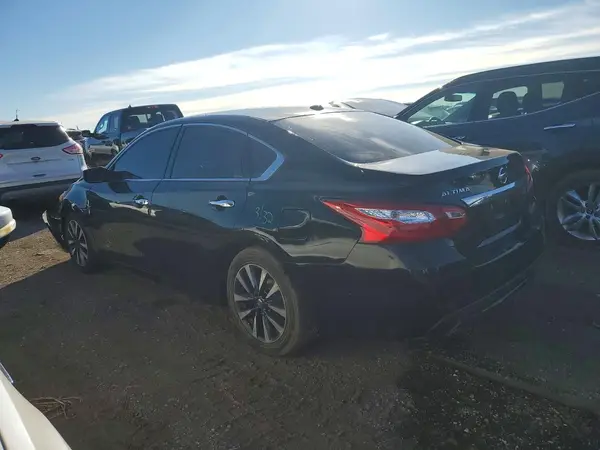 1N4AL3AP3HC185069 2017 NISSAN ALTIMA - Image 2
