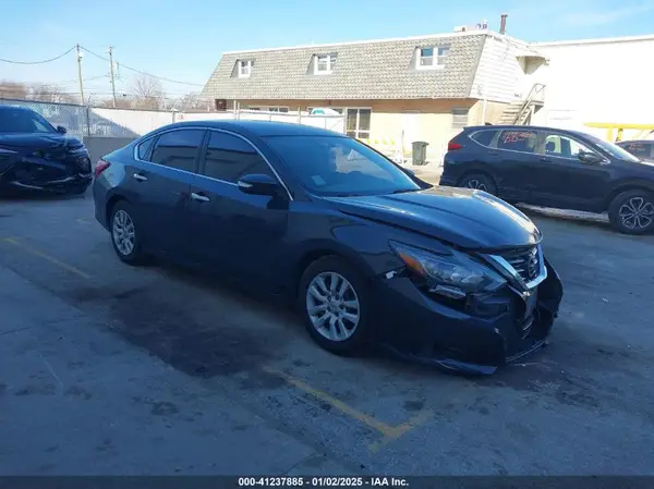 1N4AL3AP3HC187565 2017 NISSAN ALTIMA - Image 1