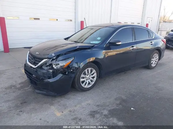 1N4AL3AP3HC187565 2017 NISSAN ALTIMA - Image 2